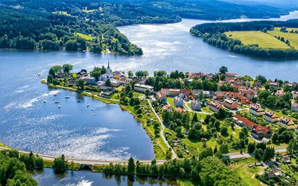 Apartman Jestrabi Lipno Černá v Pošumaví Exterior foto
